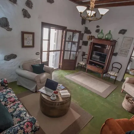 منزل ريفي Tisalaya *