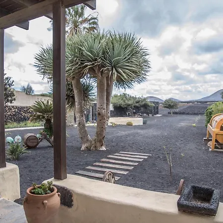Tisalaya Country house Tinajo