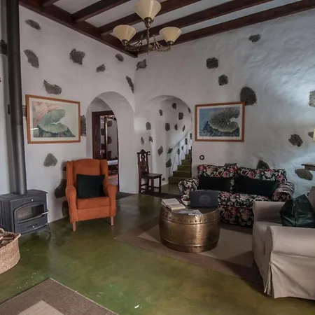 Country house Tisalaya Tinajo