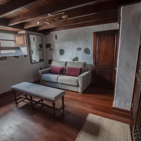 Tisalaya منزل ريفي تيناجون