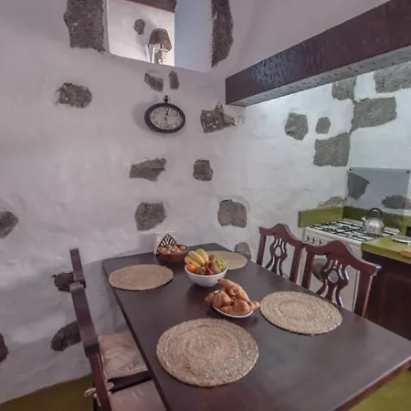 منزل ريفي Tisalaya *