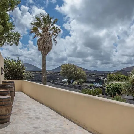 منزل ريفي Tisalaya تيناجون