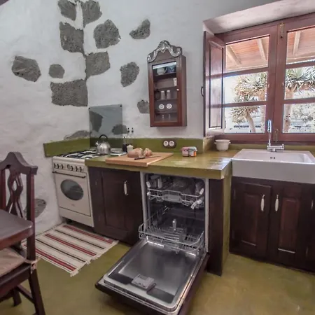 Tisalaya منزل ريفي تيناجون